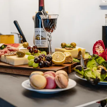 Excellence Deluxe Mit Balkon & Stadtblick - Zentral An Der Messe