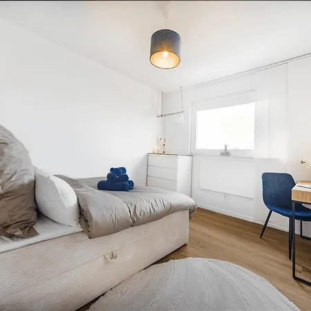 Apartment Excellence Deluxe Mit Balkon & Stadtblick - Zentral An Der Messe *