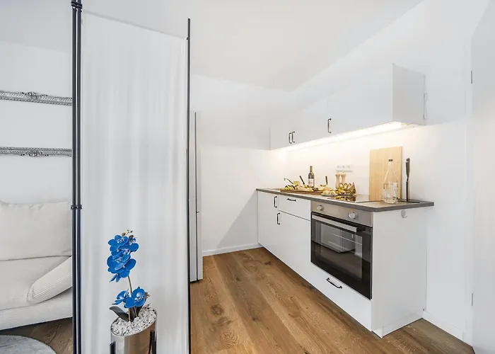 Excellence Deluxe Mit Balkon & Stadtblick - Zentral An Der Messe Apartament *